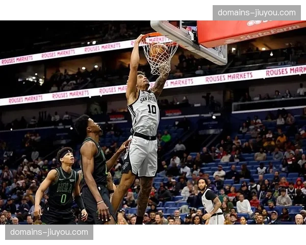 尼克斯聘请冠军教练麦克布朗，克拉克森布罗格登提升板凳深度